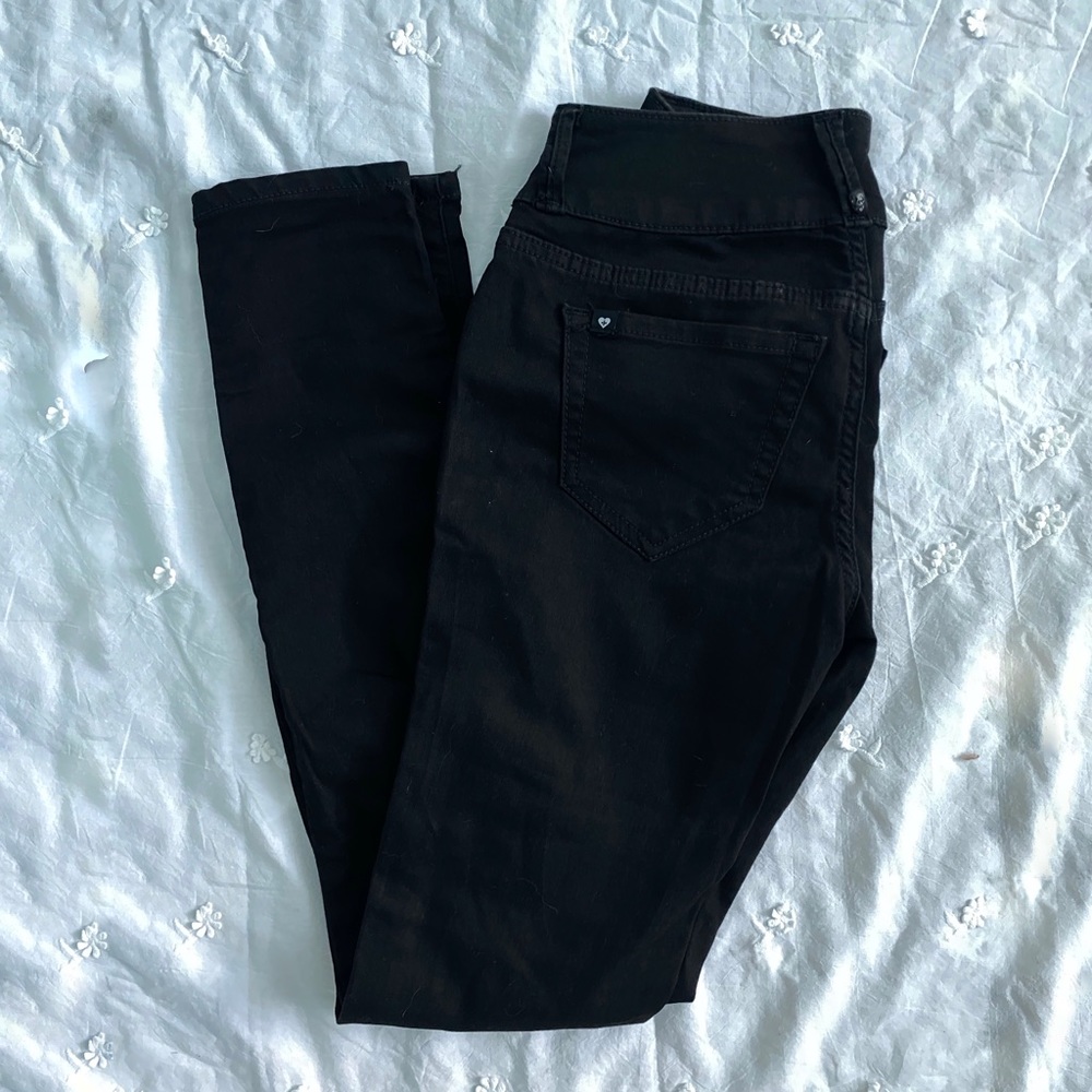 Black Ripped Jeans
